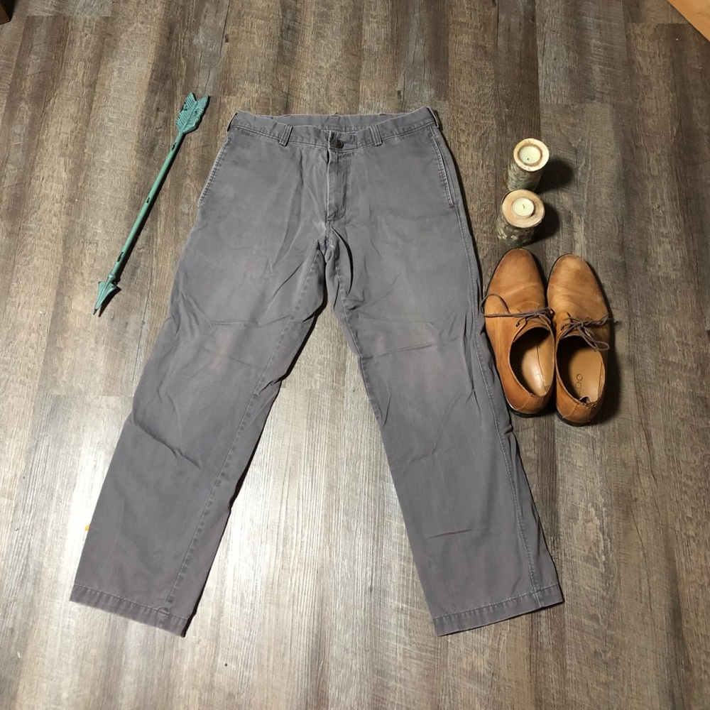 Men’s Grey Khakis